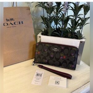 Coach Long Zip Wallet w/ Strap “Graphite/Deep Berry” NWT